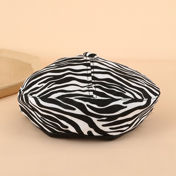

Zebra Striped Pattern Beret, Black and white