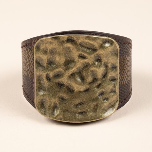 

Textured Metal Geometric Decor Bracelet, Multicolor