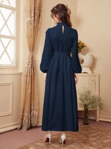 Seusyu 孔眼刺绣拼接荷叶边灯笼袖端庄长袖连衣裙