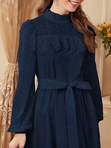 Seusyu 孔眼刺绣拼接荷叶边灯笼袖端庄长袖连衣裙