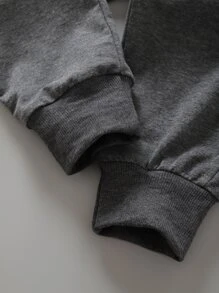 SHEIN Explorewe 青年男孩格子圖案及字母圖案連帽衛衣及有扣蓋口袋運動長褲