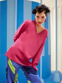 NOOR BREICH Solid V Neck Tee - Hot Pink - View 5