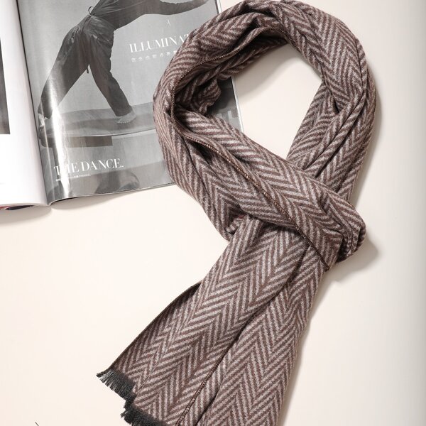 

Men Geometric Pattern Scarf, Multicolor