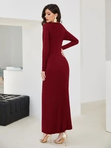 Modelyn Burgundy Red Solid Twist Front Longline Dress - Burgundy - View 2