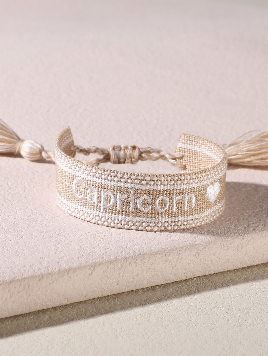 Pulsera con diseño de fleco constelación con bordado de letra - Multicolor - Ver 1