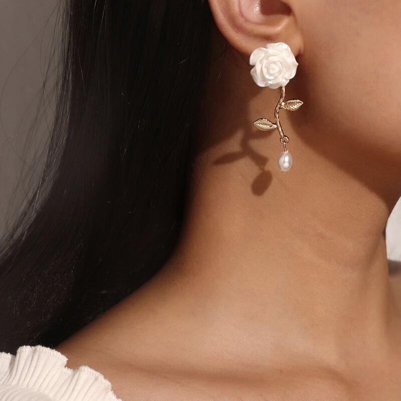 

Flower Drop Earrings, White