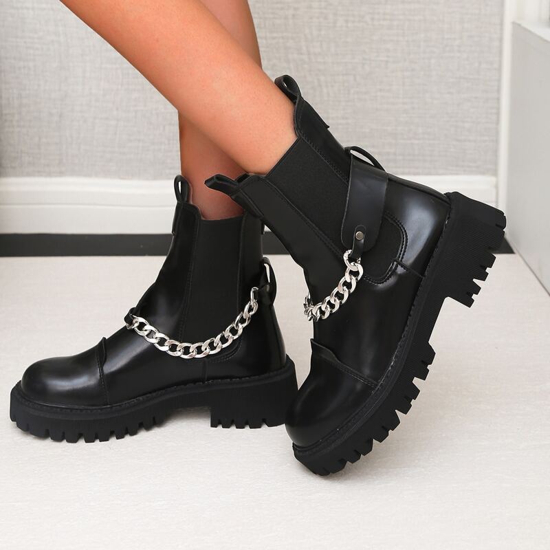 Chain Decor Chelsea Boots, Black