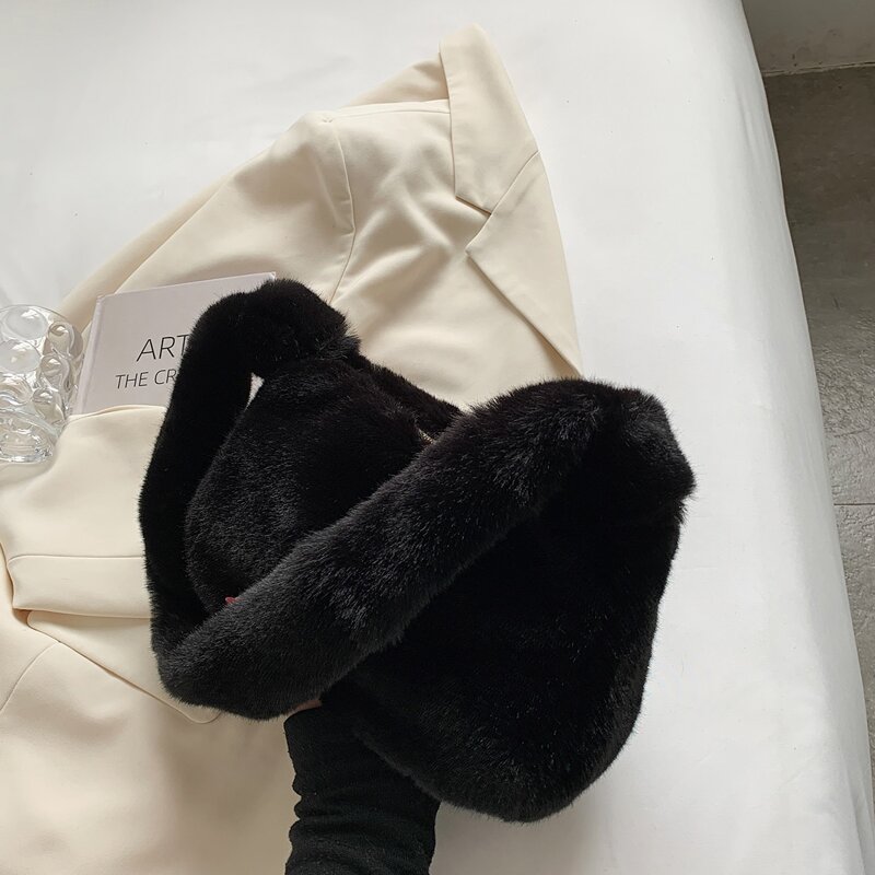 

Fluffy Shoulder Bag, Black