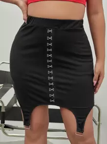 Plus Hook And Eye Strap Hem Skirt - Black - View 1