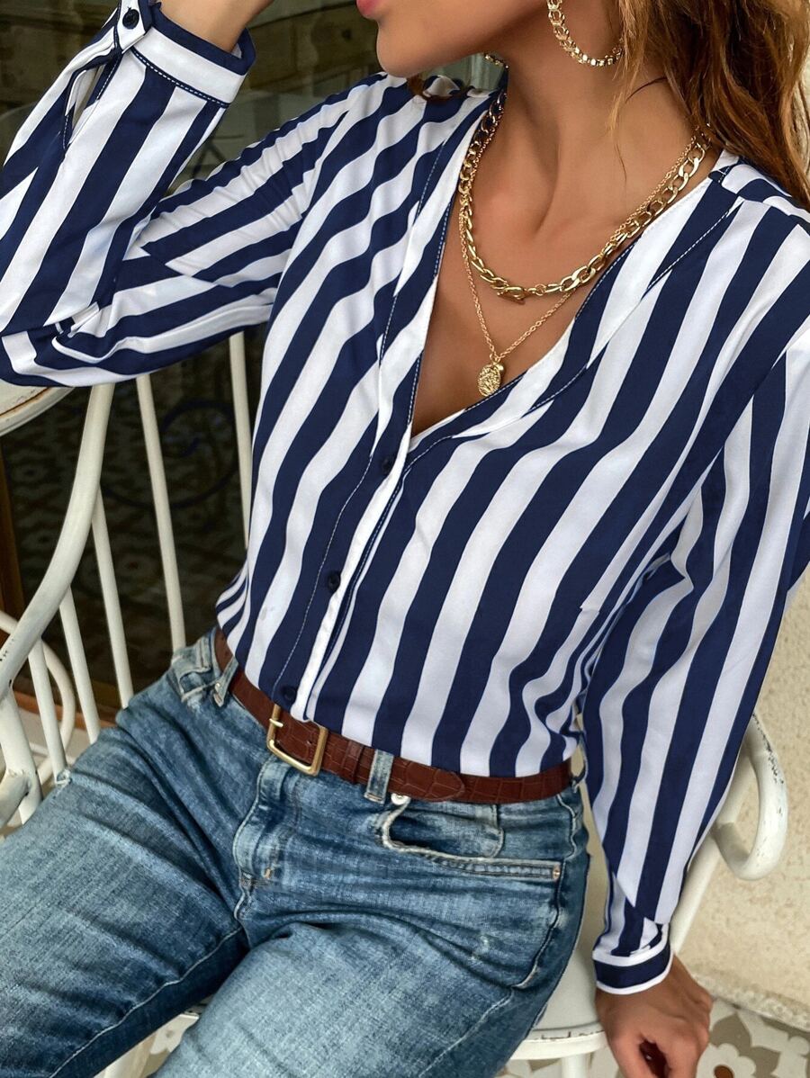 SHEIN LUNE Blusa con botones delanteros y estampado a rayas, blusas de manga larga - Azul y blanco - Ver 1