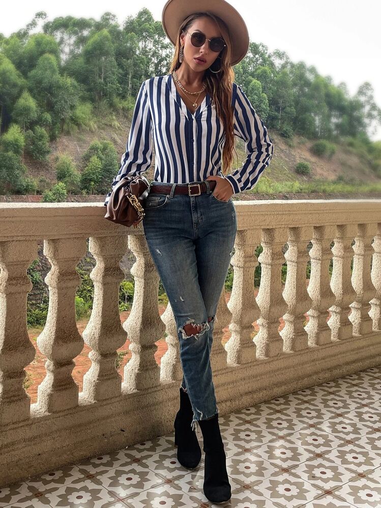 SHEIN LUNE 条纹印花纽扣前襟衬衫、长袖上衣 - 藍白色 - 查看 8