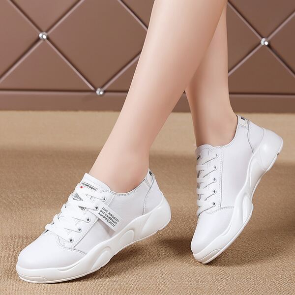 

Letter Graphic Leather Lace-up Front Skate Shoes, White