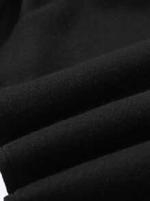 Manfinity Hypemode Men Slogan Graphic Kangaroo Pocket Drawstring Thermal Hoodie & Joggers - Black - View 5