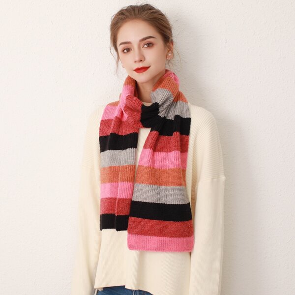 

Striped Print Knit Scarf, Multicolor