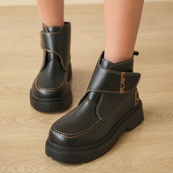 

Leopard Graphic Velcro Strap Boots, Black
