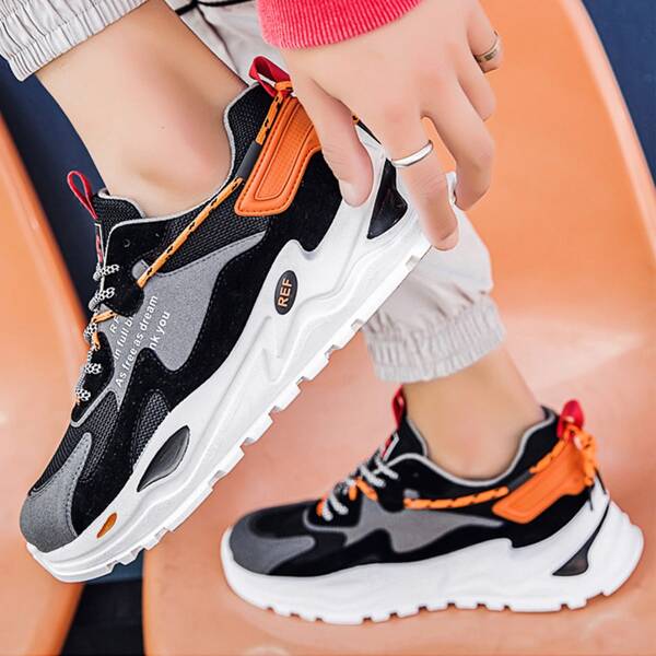 

Men Letter Graphic Lace-up Front Chunky Sneakers, Black