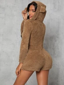 SHEIN SXY رومبير زغبي مقنع بتصميم اذن 3D