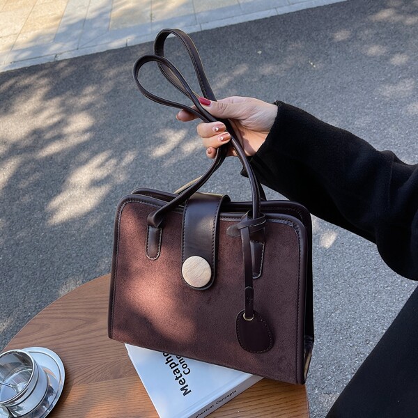 

Minimalist Shoulder Tote Bag, Coffee brown