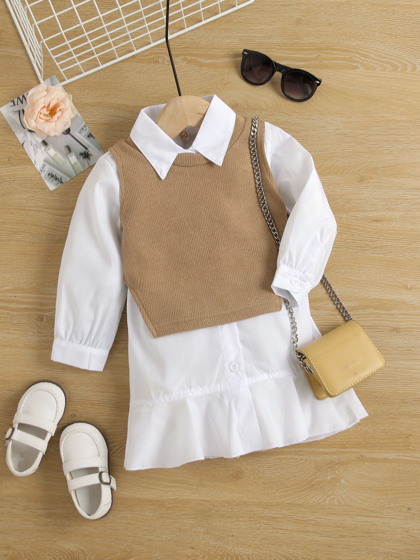 Chaleco asimétrico con vestido camisero bajo con fruncido | Mode de Mujer |  SHEIN España