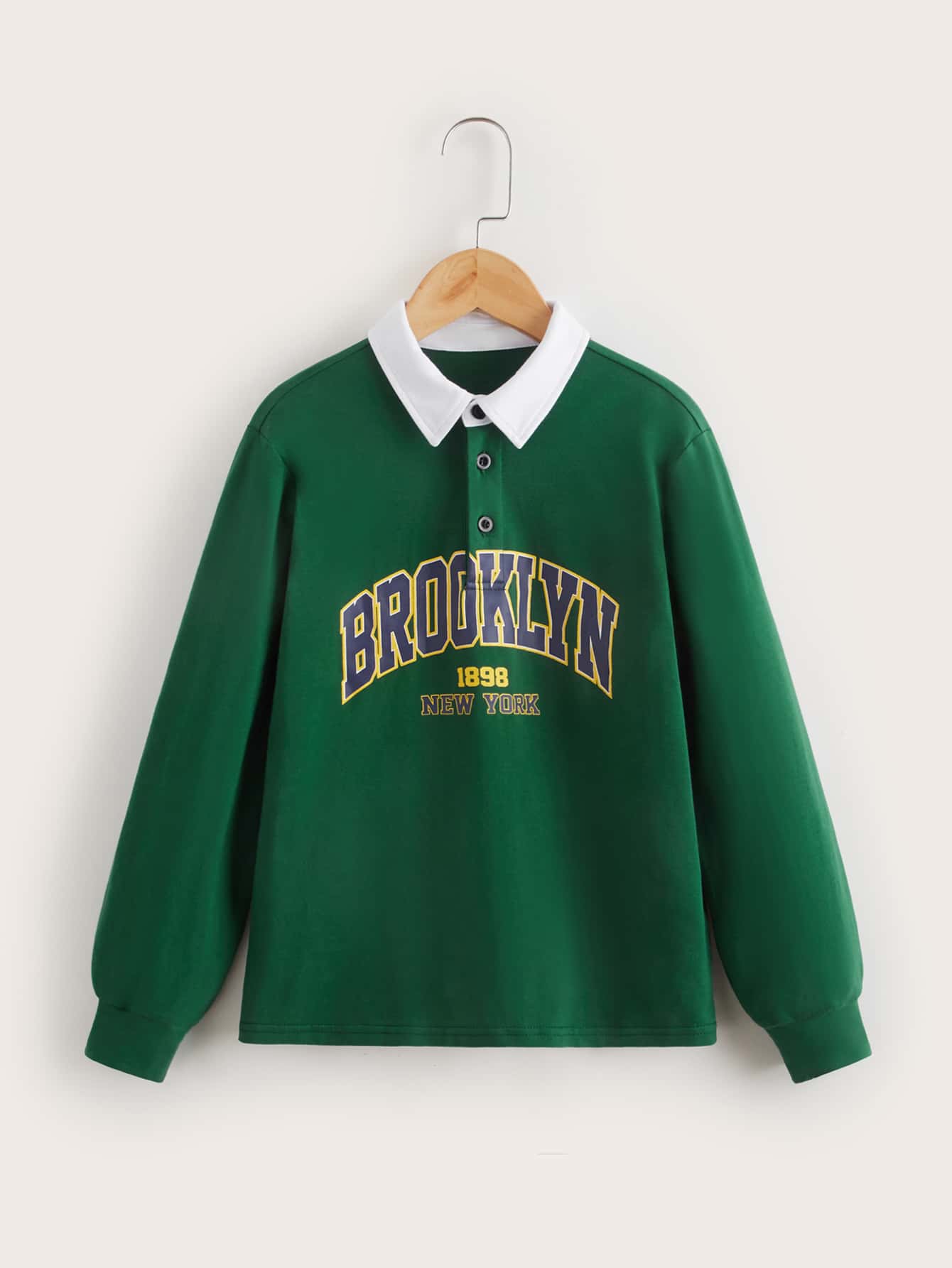 SHEIN Cậu bé Tween Đồ họa Chữ cái Cổ áo tương phản Áo polo - Màu xanh lá cây đậm - Xem 1