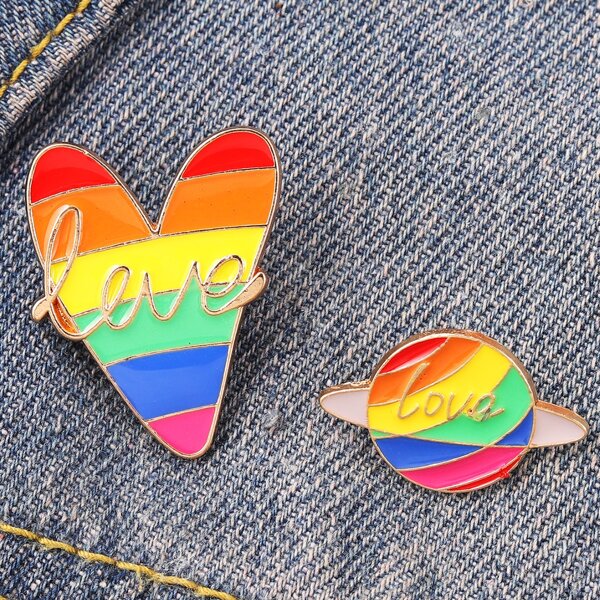 

2шт Брошь LGBT в радужную полоску сердечко & планета, Многоцветный