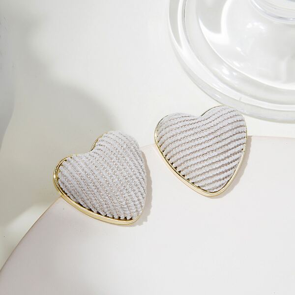 

Heart Stud Earrings, White