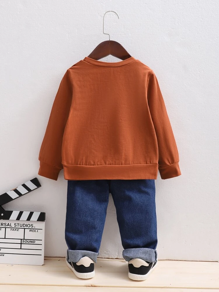 Young Boy Slogan And Fire Print Pullover & Elastic Waist Ripped Frayed Jeans