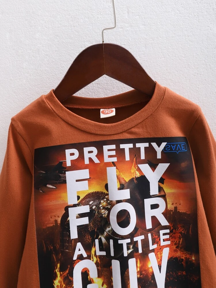 Young Boy Slogan And Fire Print Pullover & Elastic Waist Ripped Frayed Jeans