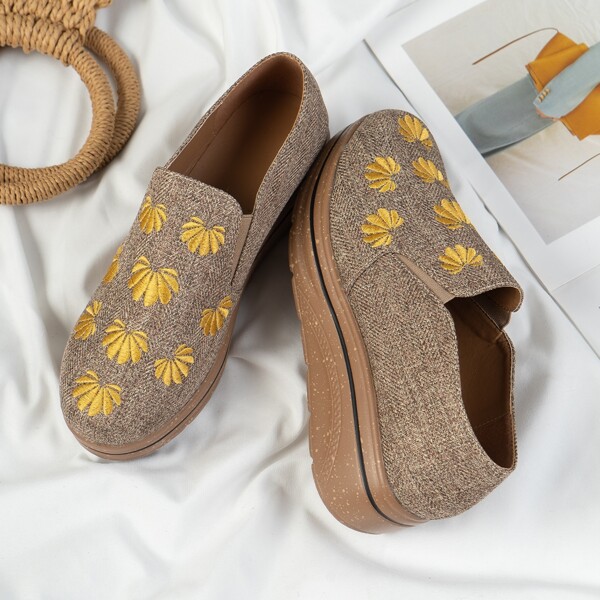 

Embroidery Detail Wedge Loafers, Khaki