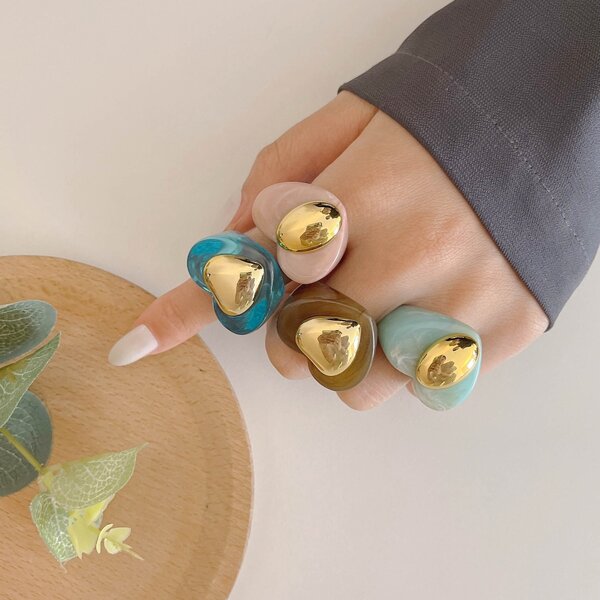 

4pcs Heart Decor Ring, Multicolor