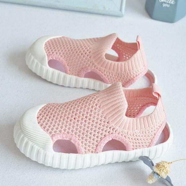 

Girls Two Tone Slip On Knit Sneakers, Pink