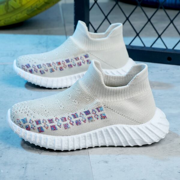 

Girls Geometric Graphic Slip-On Sneakers, Beige