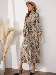 Modelyn 滿版印花燈籠袖繫腰帶連衣裙 - 卡其色 - 查看 4