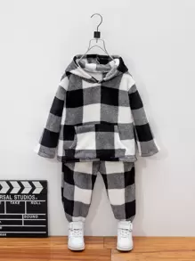 SHEIN 年輕男孩水牛格紋袋式法蘭絨連帽衛衣和褲子