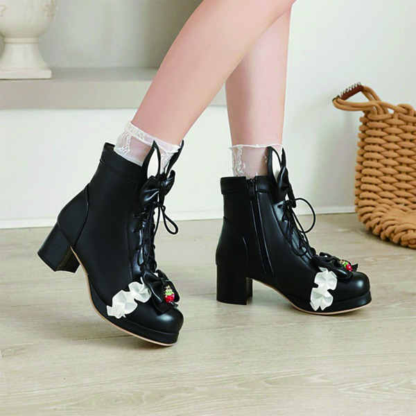 

Bow & Strawberry Decor Chunky Heeled Boots, Black