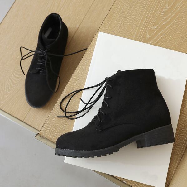 

Minimalist Lace-up Front Combat Boots, Black