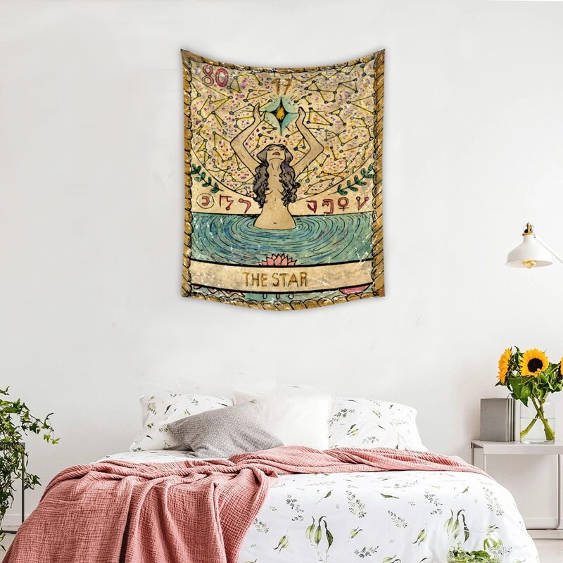 

Figure Graphic Cushion Cover Without Filler, Multicolor