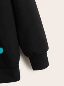 SHEIN LUNE Drop Shoulder Heart Print Pullover