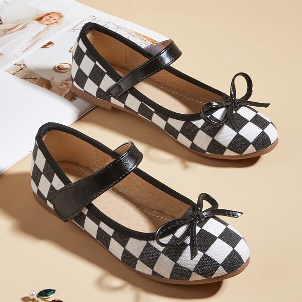 

Girls Bow Decor Plaid Pattern Velcro Strap Flats, Black and white