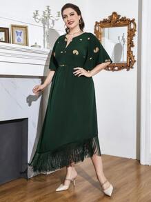 Modelyn Plus Paisley Embroidery Notched Neck Butterfly Sleeve Fringe Hem Dress - Dark Green - View 1