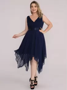 EVERPRETTY Plus Contrast Lace Asymmetrical Hem Party Dress - Navy Blue - View 8