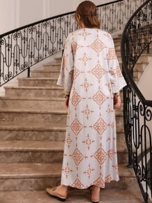Al Najma Geo Print Notched Neck Batwing Sleeve Kaftan Without Belt - Multicolor - View 2