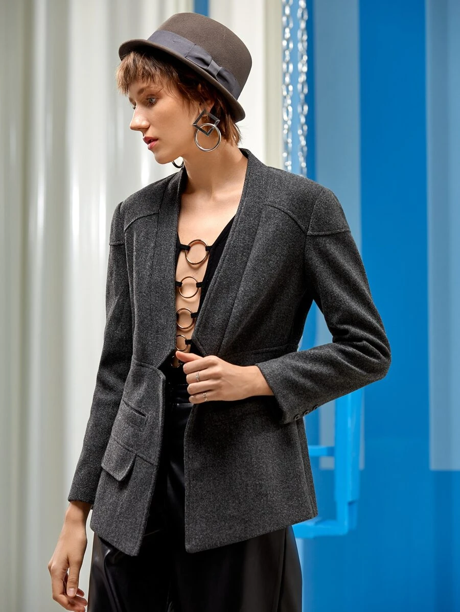 Sheila Zeferino 落肩翻盖细节镂空大衣，节日 - 深灰色 - 查看 1