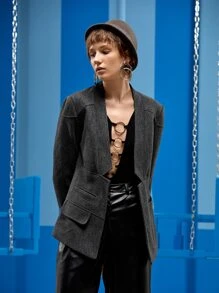 Sheila Zeferino 落肩翻盖细节镂空大衣，节日 - 深灰色 - 查看 4