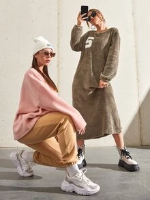 1pc Letter Patched Split Hem Teddy Sweatshirt Dress - Khaki - View 4