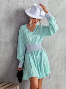 Aveloria 條紋燈籠袖腰部打褶洋裝 - 彩色 - 查看 5