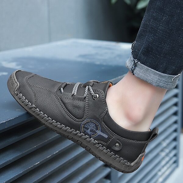 

Men Minimalist Lace-up Front Dress Shoes, Black