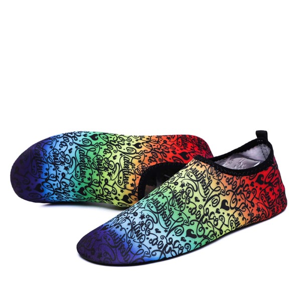 

Colorblock Allover Graphic Water Shoes, Multicolor
