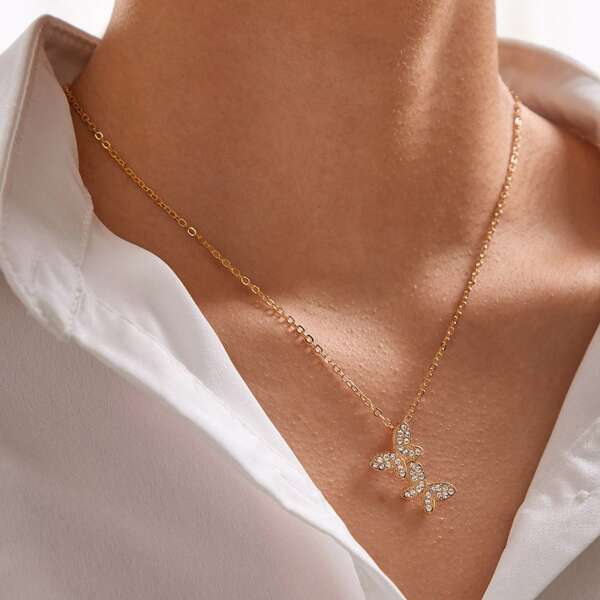 

Rhinestone Butterfly Pendant Necklace, Gold