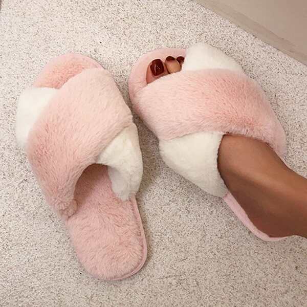 

Two Tone Fluffy Slippers, Pink